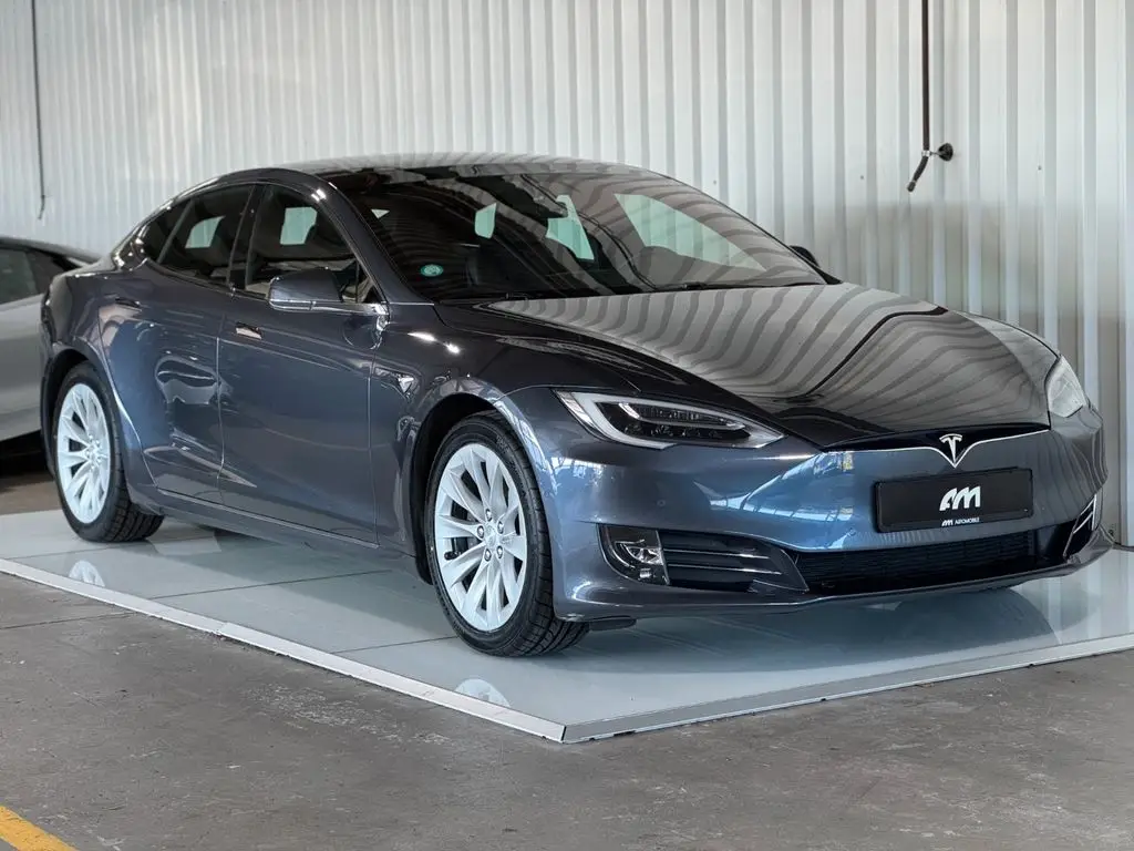 Photo 1 : Tesla Model S 2017 Not specified