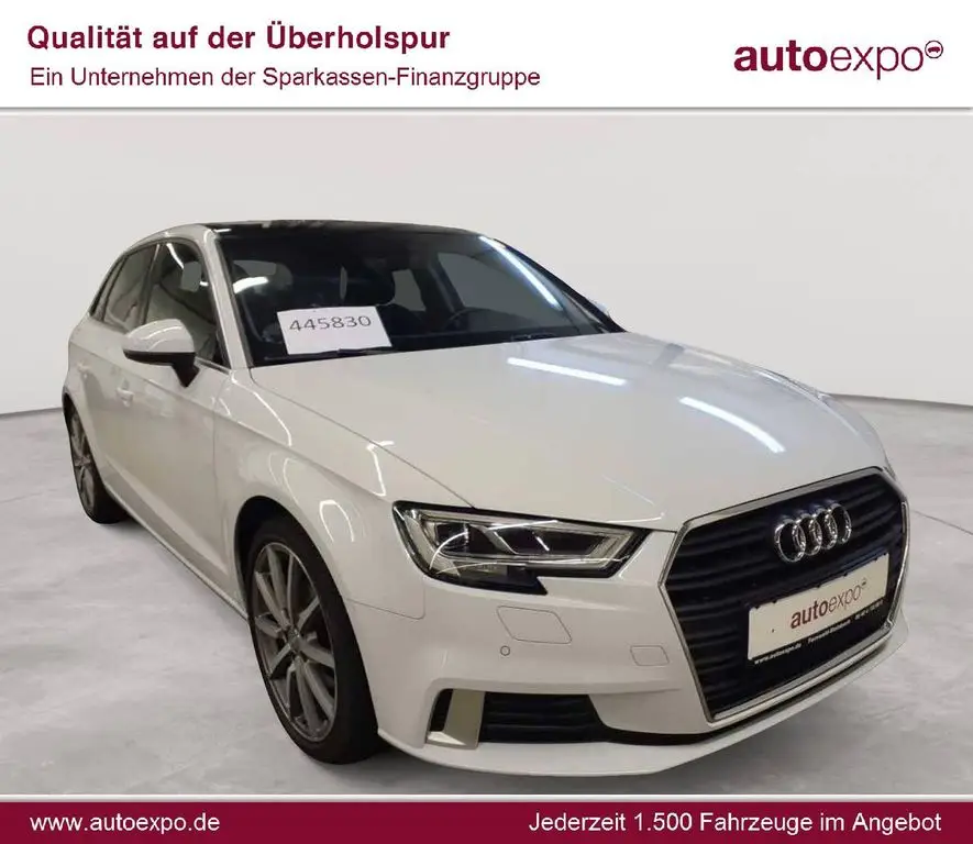 Photo 1 : Audi A3 2020 Petrol