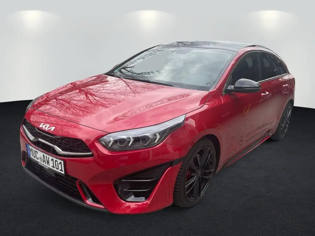 Photo 1 : Kia Proceed 2023 Essence