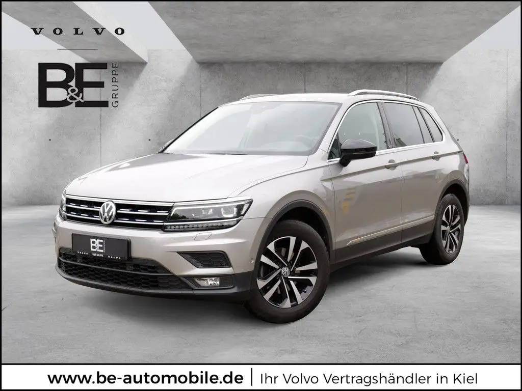 Photo 1 : Volkswagen Tiguan 2020 Petrol