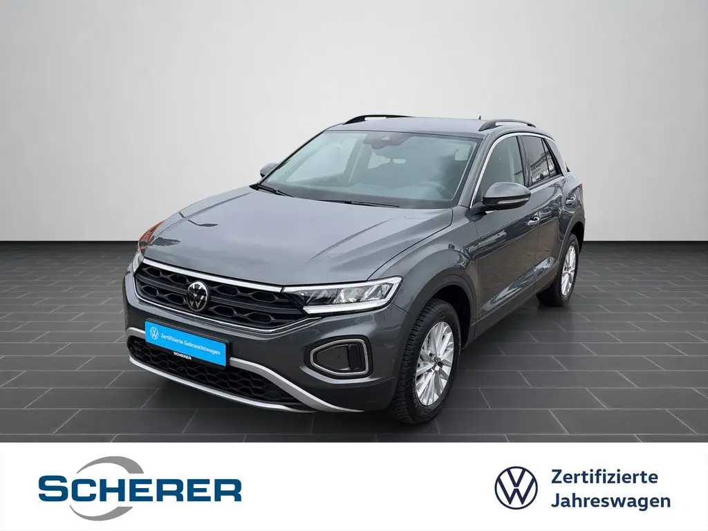 Photo 1 : Volkswagen T-roc 2023 Petrol