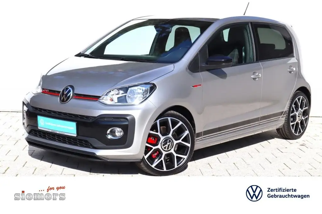 Photo 1 : Volkswagen Up! 2022 Petrol