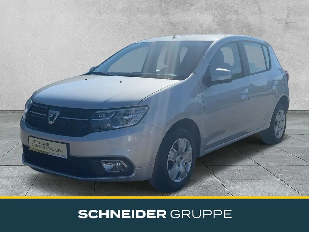 Photo 1 : Dacia Sandero 2018 Petrol