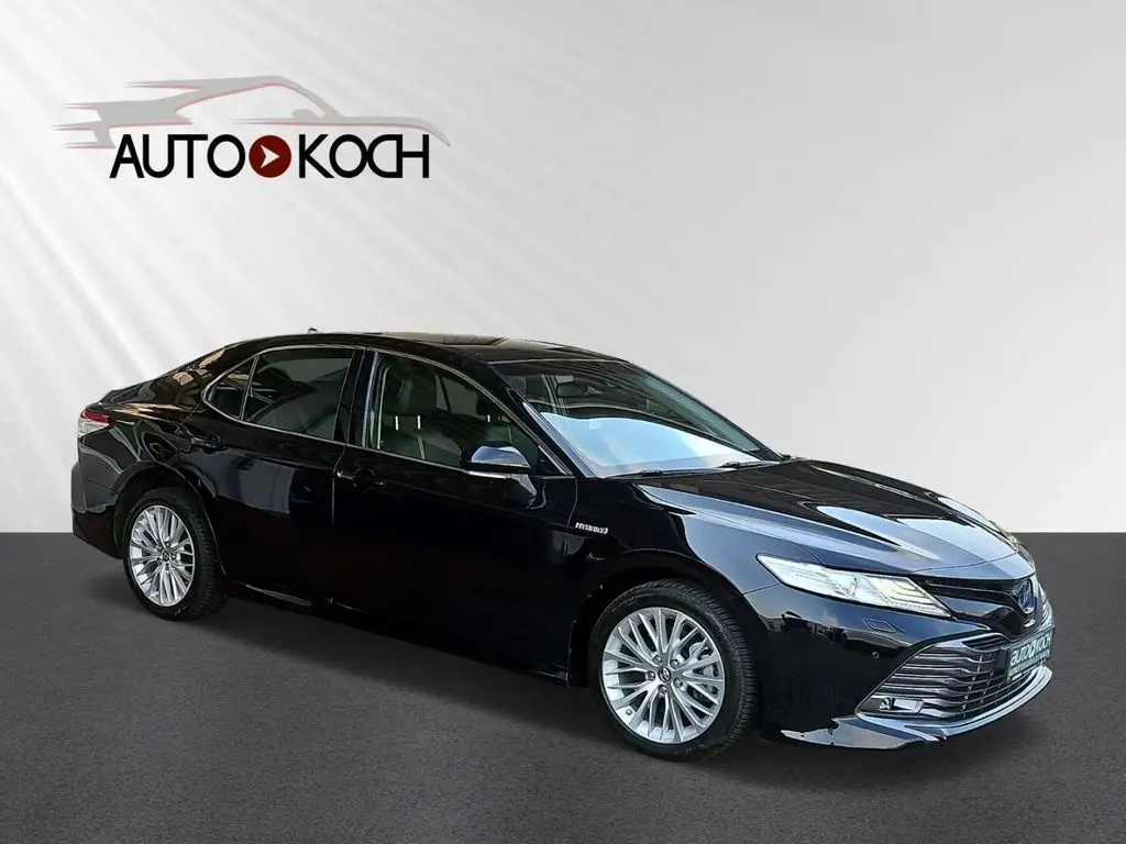 Photo 1 : Toyota Camry 2019 Hybrid