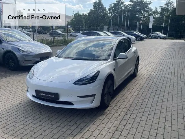 Photo 1 : Tesla Model 3 2021 Non renseigné