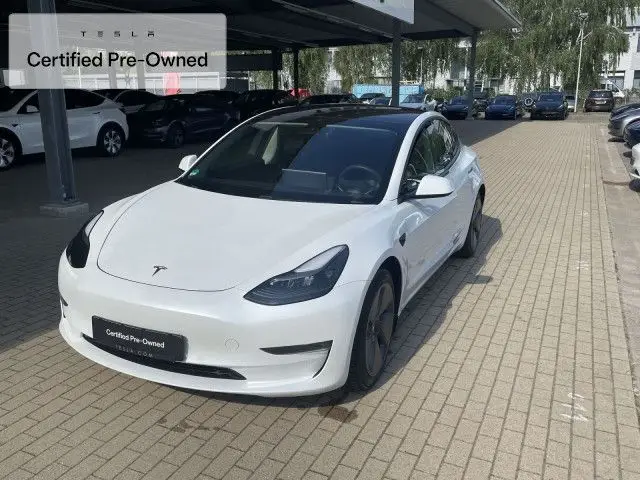 Photo 1 : Tesla Model 3 2021 Non renseigné