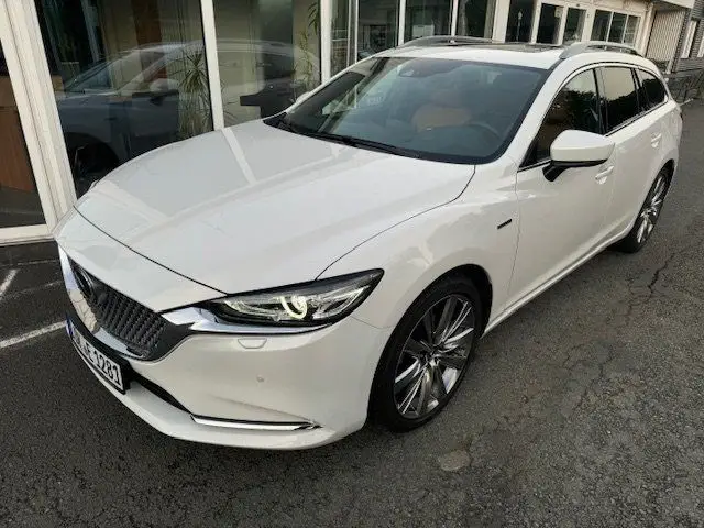 Photo 1 : Mazda 6 2023 Petrol