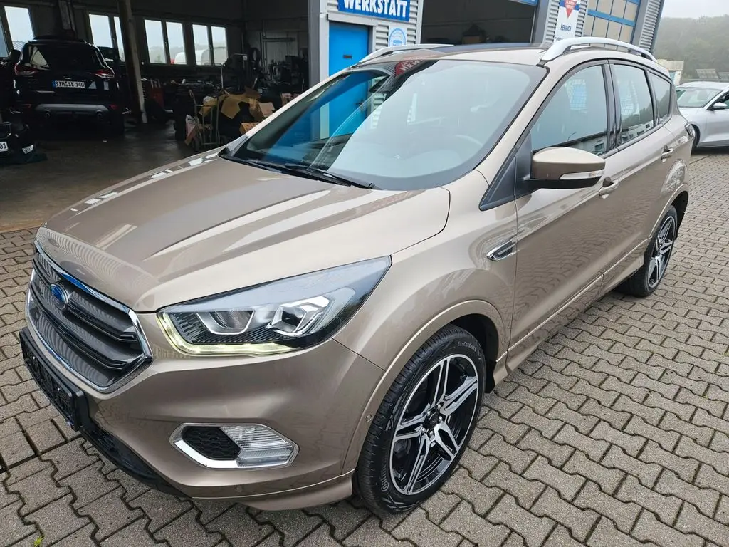 Photo 1 : Ford Kuga 2019 Diesel