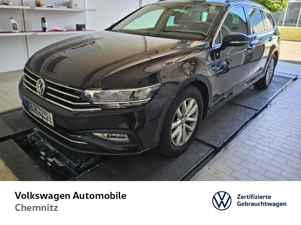 Photo 1 : Volkswagen Passat 2020 Diesel