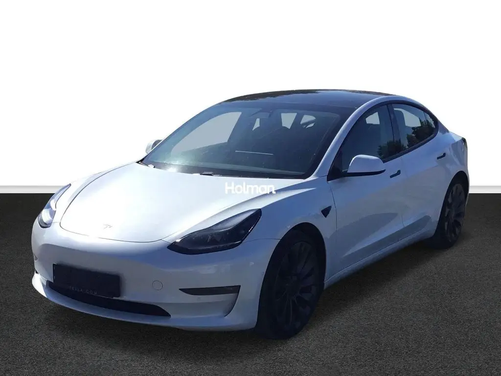 Photo 1 : Tesla Model 3 2021 Non renseigné