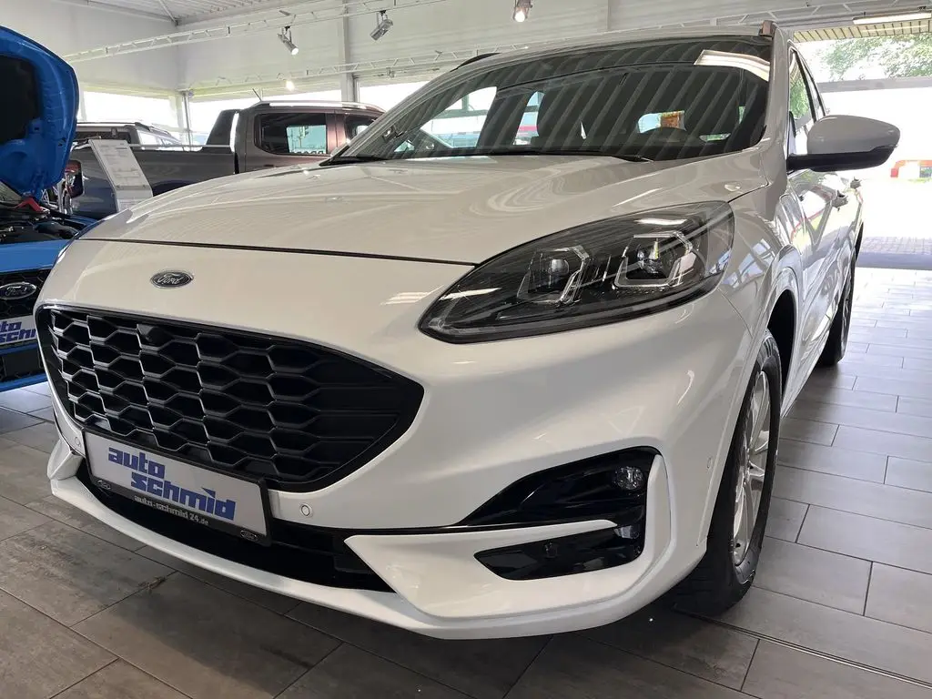 Photo 1 : Ford Kuga 2021 Autres