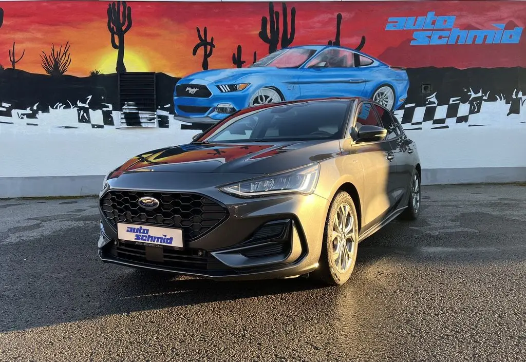 Photo 1 : Ford Focus 2023 Essence