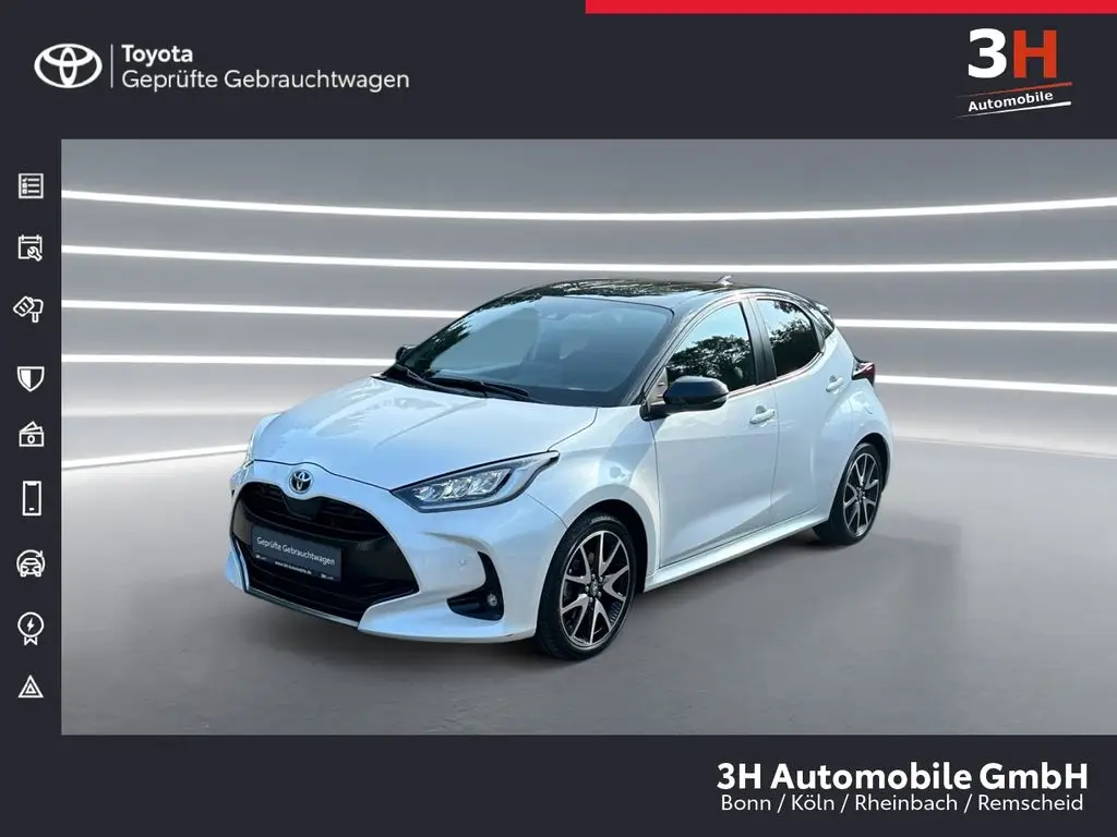 Photo 1 : Toyota Yaris 2021 Hybride