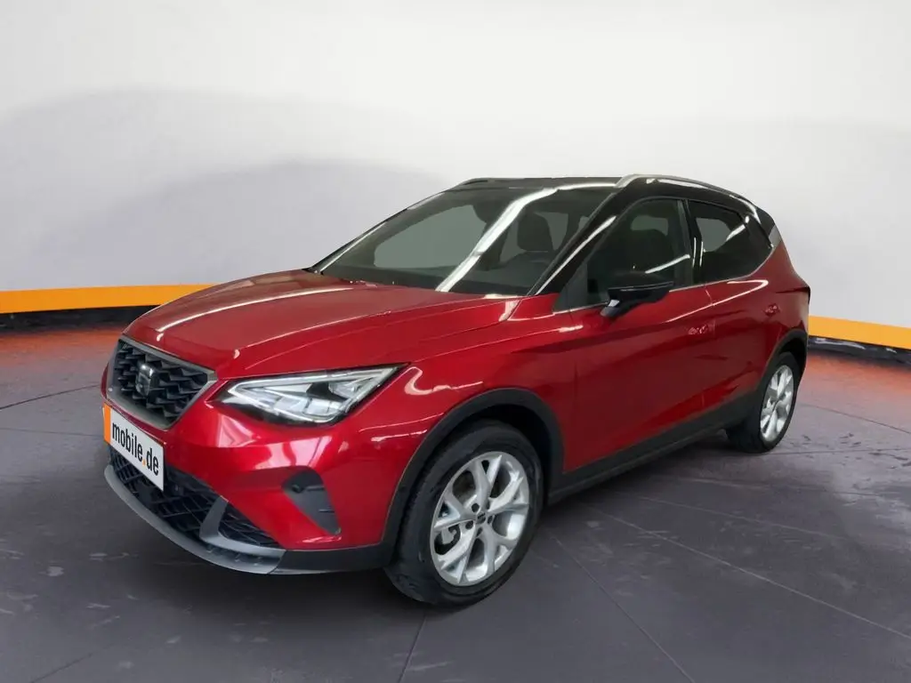 Photo 1 : Seat Arona 2024 Petrol