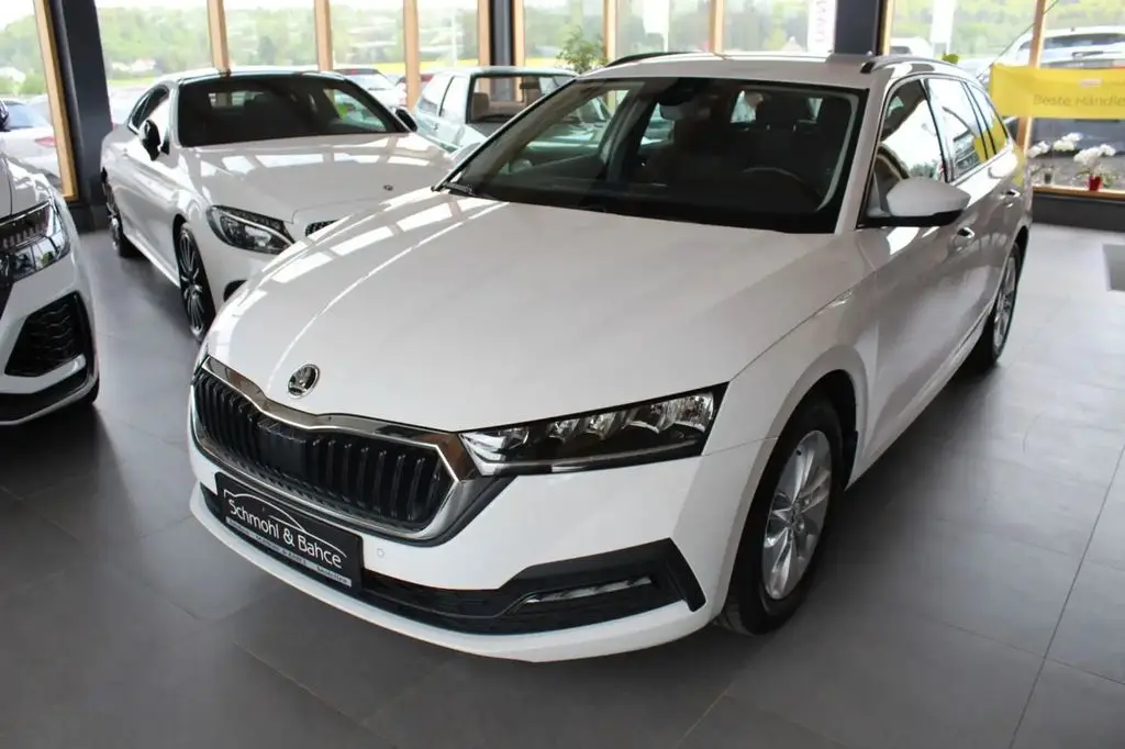 Photo 1 : Skoda Octavia 2021 Essence