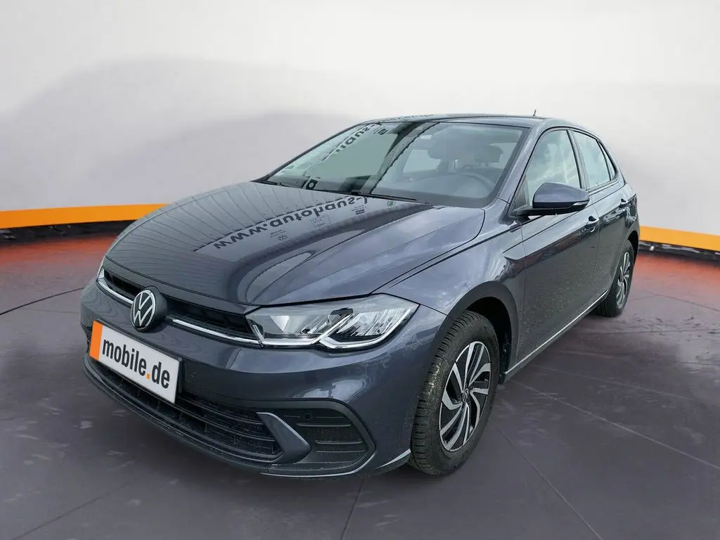 Photo 1 : Volkswagen Polo 2023 Petrol