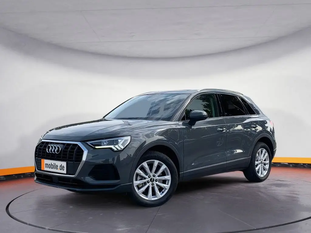 Photo 1 : Audi Q3 2022 Hybride