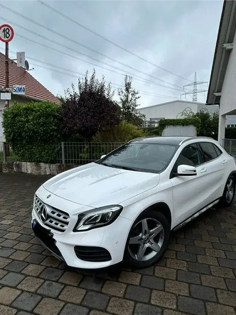 Photo 1 : Mercedes-benz 220 2018 Diesel