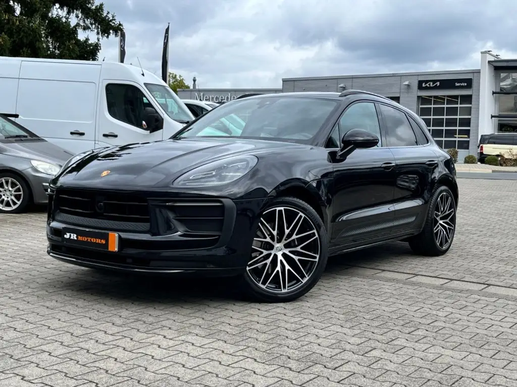 Photo 1 : Porsche Macan 2021 Petrol