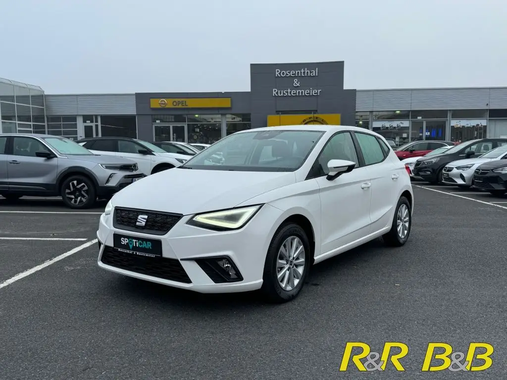 Photo 1 : Seat Ibiza 2022 Petrol