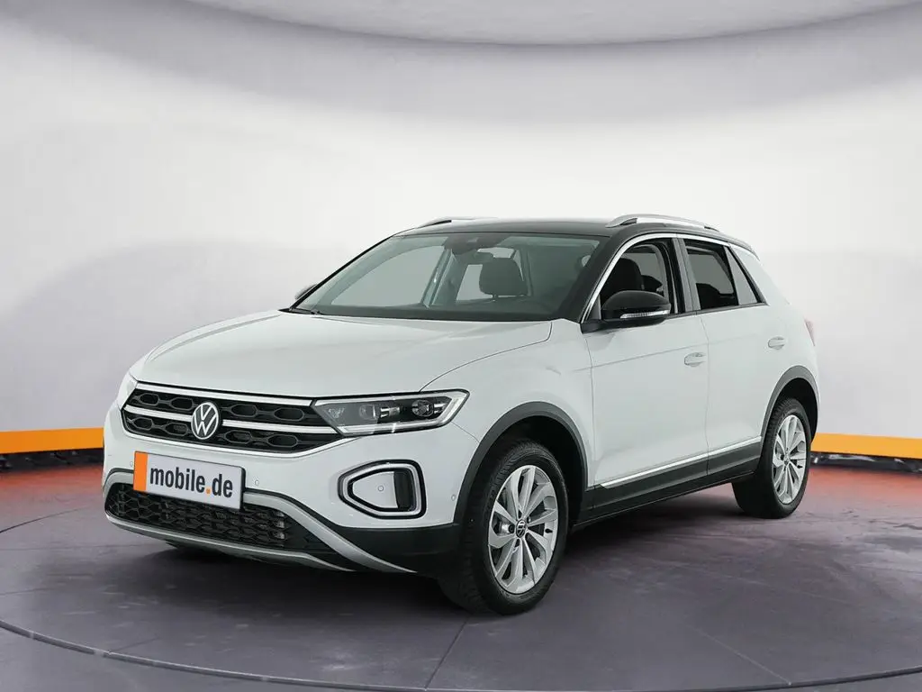 Photo 1 : Volkswagen T-roc 2023 Essence