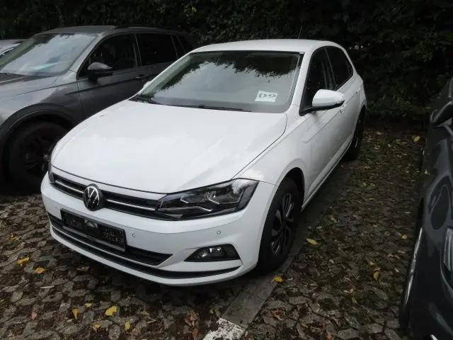 Photo 1 : Volkswagen Polo 2021 Essence