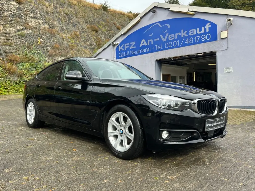 Photo 1 : Bmw Serie 3 2019 Diesel