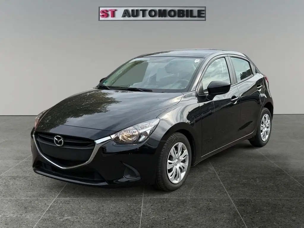 Photo 1 : Mazda 2 2016 Essence