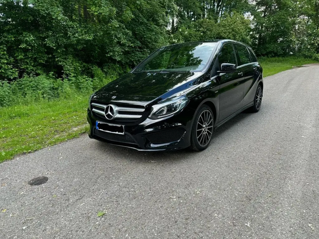 Photo 1 : Mercedes-benz Classe B 2018 Essence