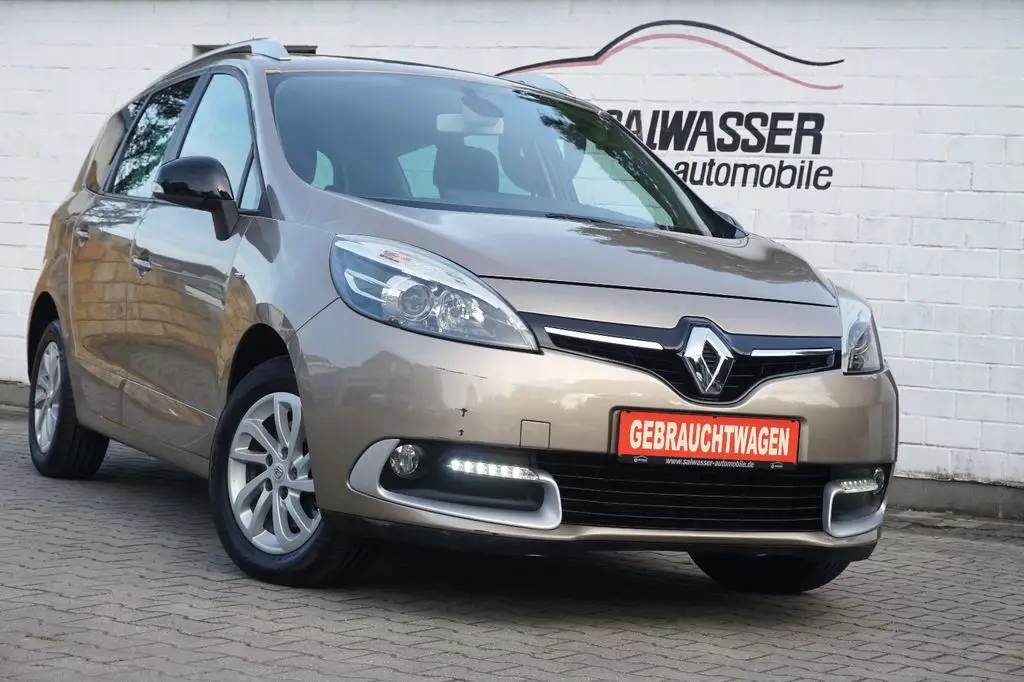 Photo 1 : Renault Scenic 2015 Essence