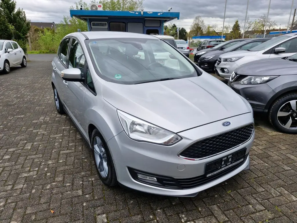 Photo 1 : Ford C-max 2017 Petrol