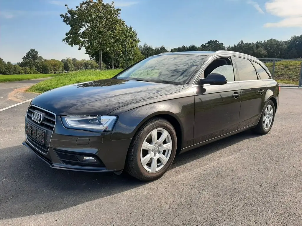 Photo 1 : Audi A4 2015 Diesel