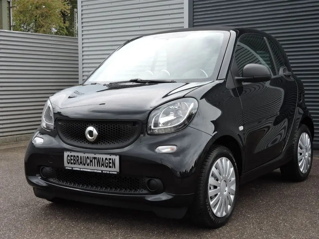 Photo 1 : Smart Fortwo 2019 Petrol