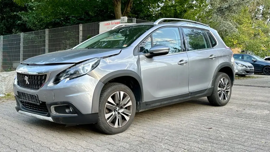 Photo 1 : Peugeot 2008 2019 Essence