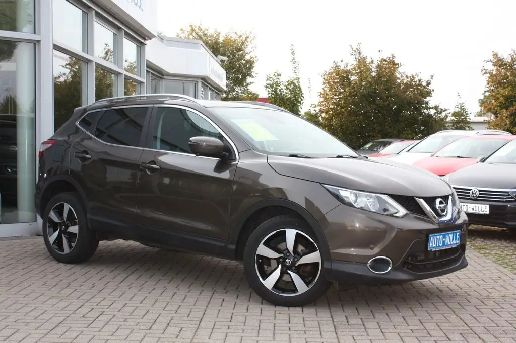 Photo 1 : Nissan Qashqai 2016 Petrol