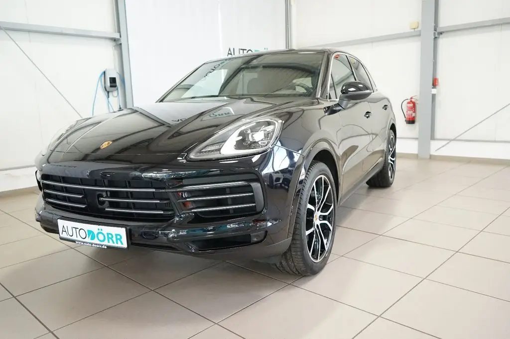 Photo 1 : Porsche Cayenne 2019 Petrol