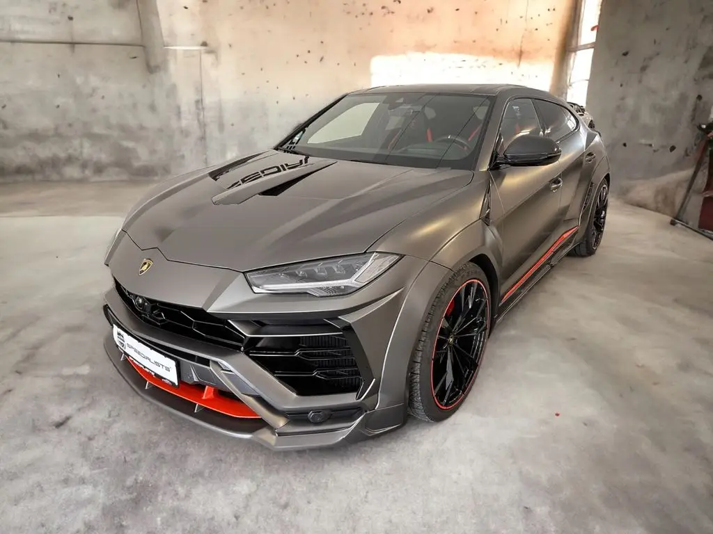 Photo 1 : Lamborghini Urus 2022 Essence