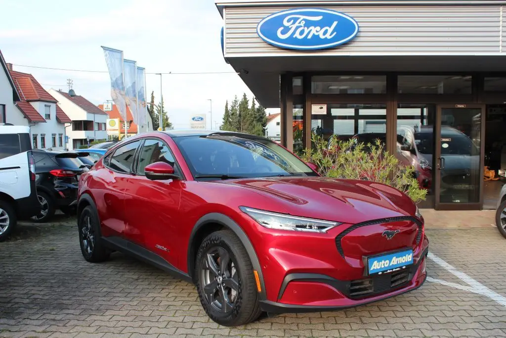 Photo 1 : Ford Mustang 2022 Non renseigné