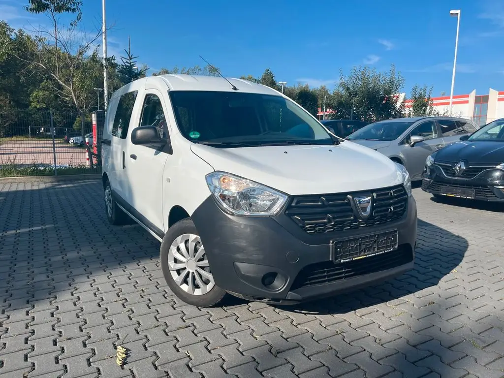 Photo 1 : Dacia Dokker 2019 Petrol