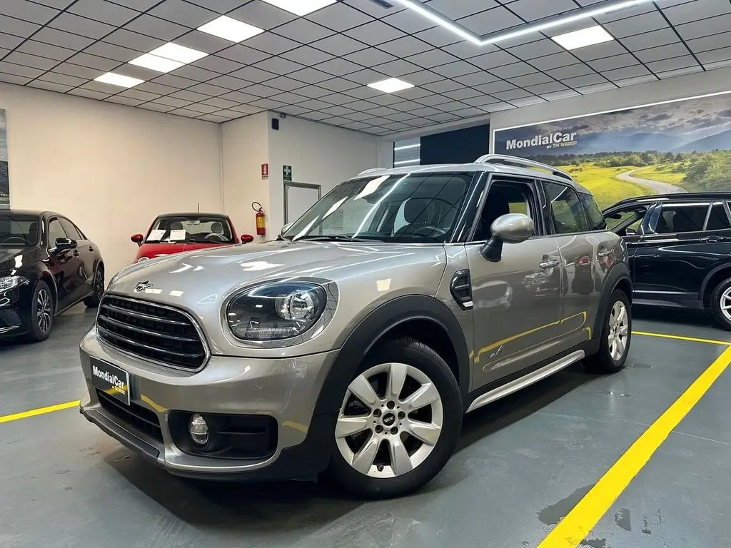 Photo 1 : Mini Cooper 2019 Diesel