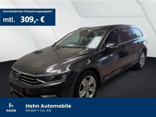 Photo 1 : Volkswagen Passat 2021 Diesel