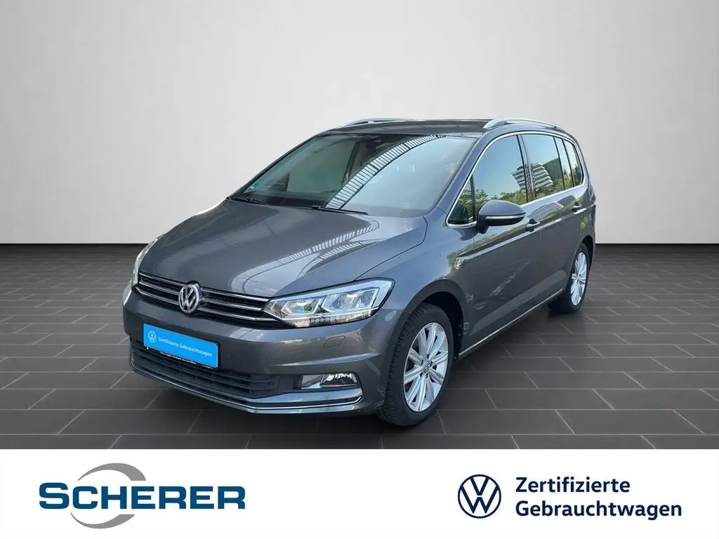 Photo 1 : Volkswagen Touran 2017 Essence