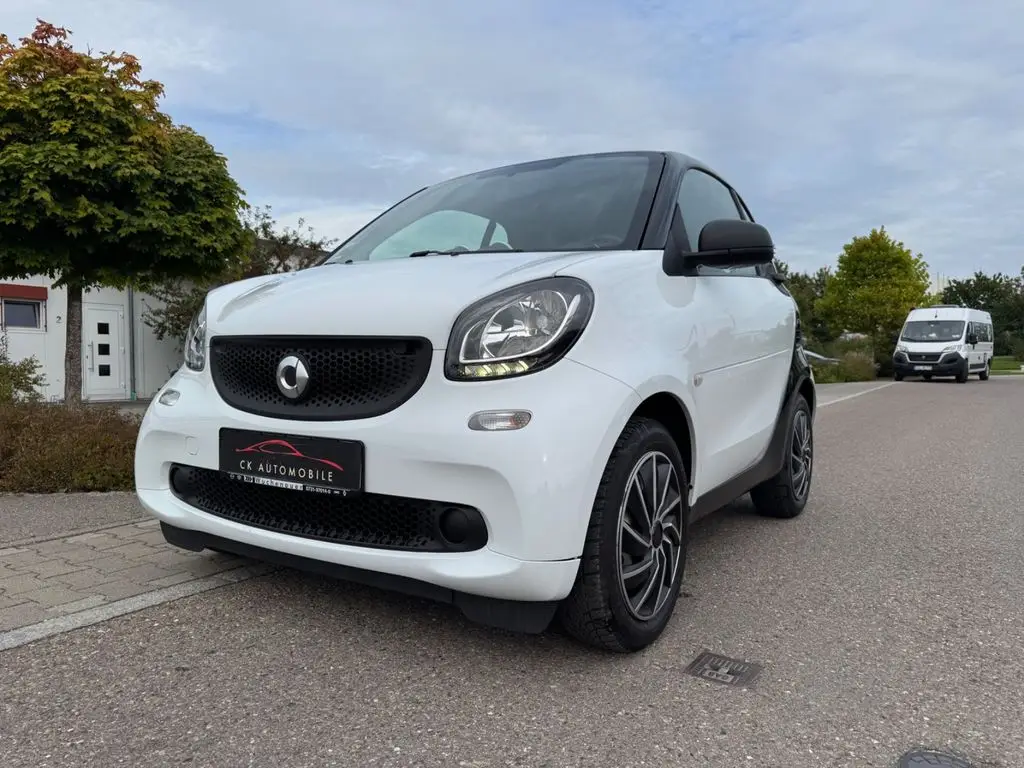 Photo 1 : Smart Fortwo 2015 Petrol