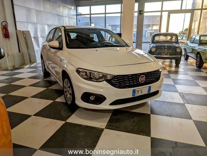 Photo 1 : Fiat Tipo 2017 Diesel