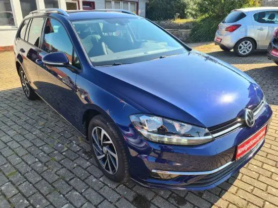 Photo 1 : Volkswagen Golf 2019 Petrol