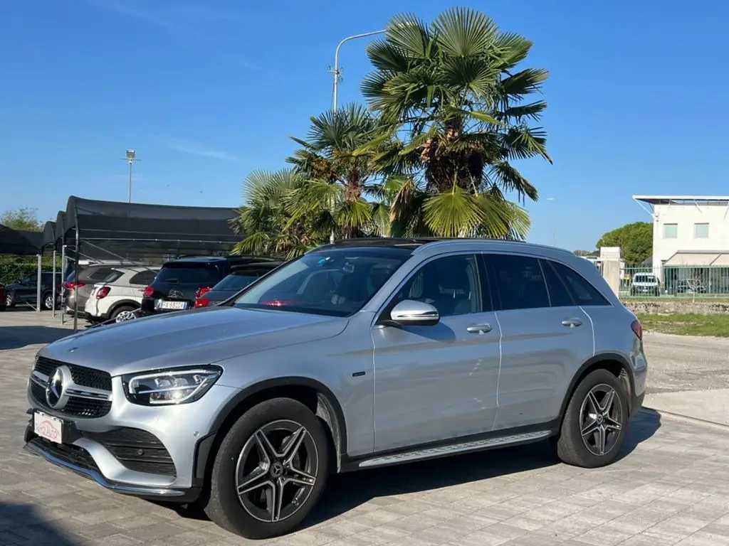 Photo 1 : Mercedes-benz Classe Glc 2021 Hybride