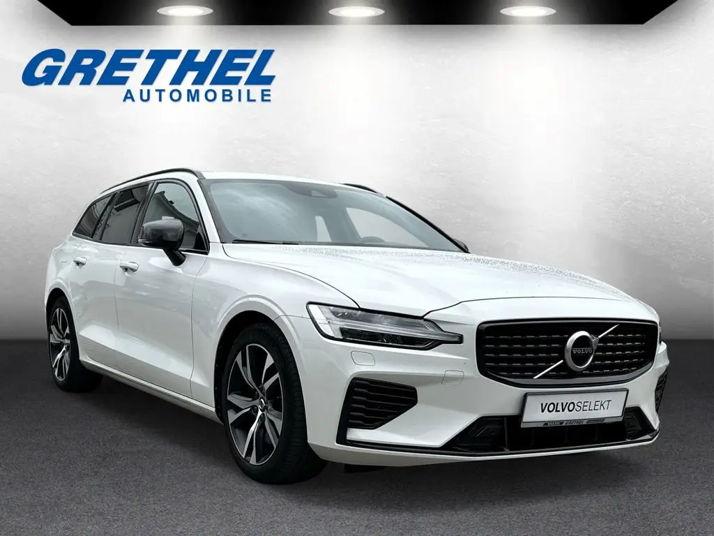 Photo 1 : Volvo V60 2020 Hybrid