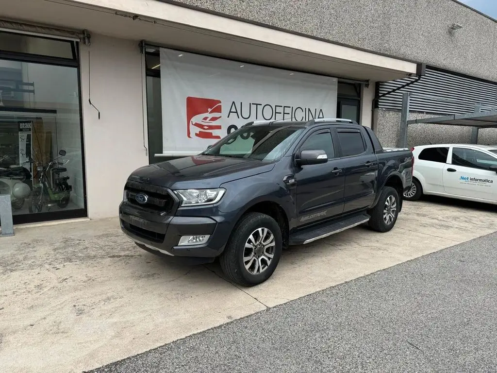 Photo 1 : Ford Ranger 2018 Diesel