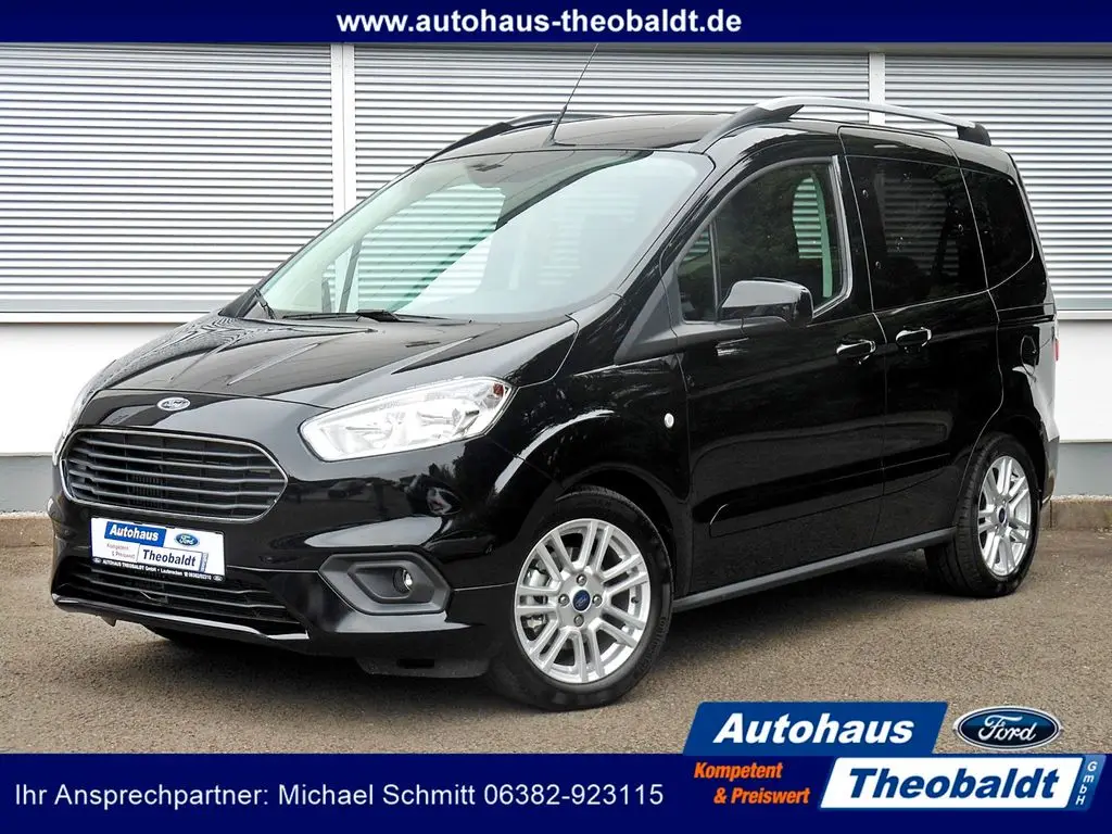 Photo 1 : Ford Tourneo 2019 Petrol