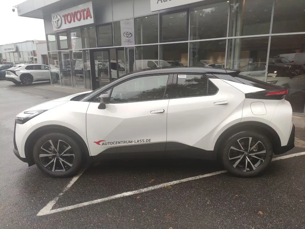 Photo 1 : Toyota C-hr 2024 Hybrid